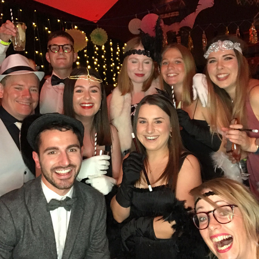 Les Anneés Folles – JCDecaux celebrates the integration of APN Outdoor into the business with a 1920s Parisian celebration