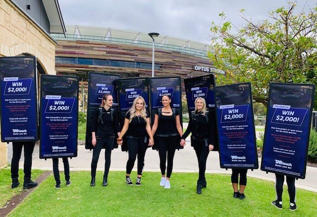 Ad Boards Plus get out and about with Australia’s biggest sports event crowd