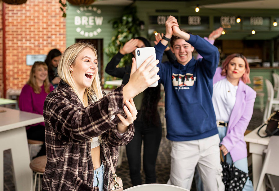 YOUTH LEGAL SERVICE ENLISTS PERTH’S TOP YOUTH INFLUENCERS FOR SOCIAL MEDIA CYBER-BULLYING CAMPAIGN VIA TONIC DIGITAL