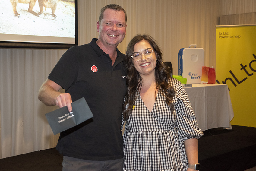 6IX takes out the top prize at the inaugural UnLtd Open Golf Day