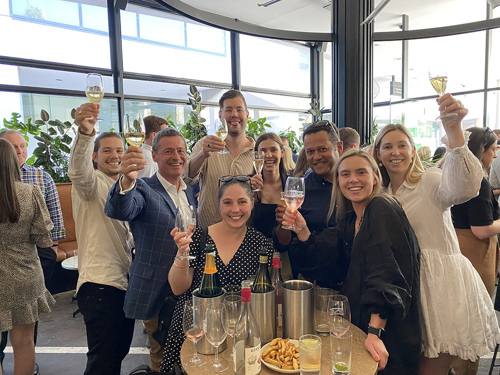 Industry gathers for screening of 2021 Media i Awards, hosted by Nine