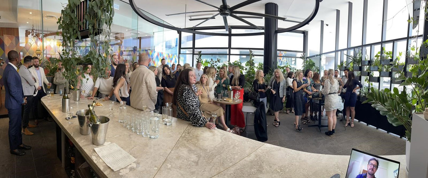Industry gathers for screening of 2021 Media i Awards, hosted by Nine