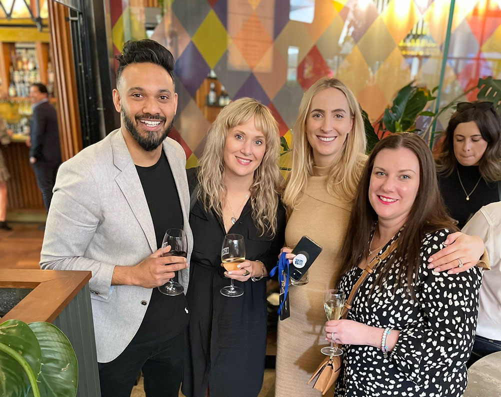 Industry gathers for screening of 2021 Media i Awards, hosted by Nine