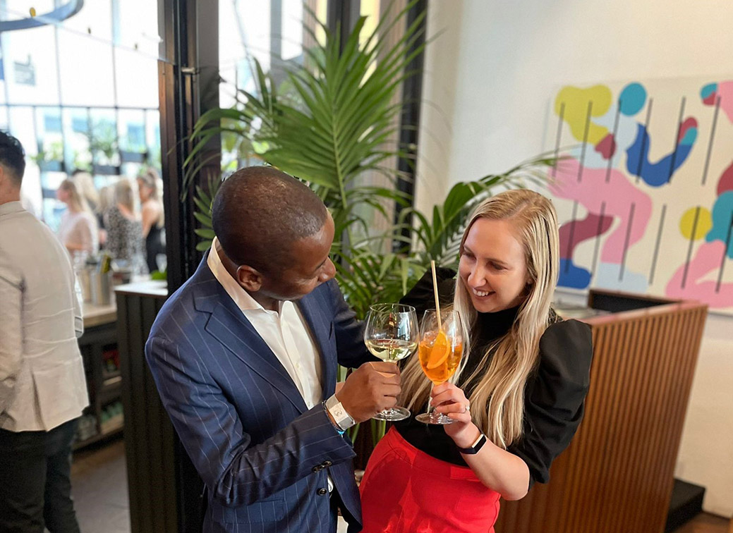 Industry gathers for screening of 2021 Media i Awards, hosted by Nine