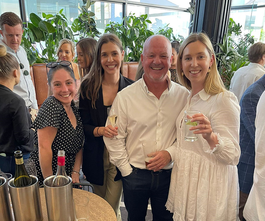 Industry gathers for screening of 2021 Media i Awards, hosted by Nine