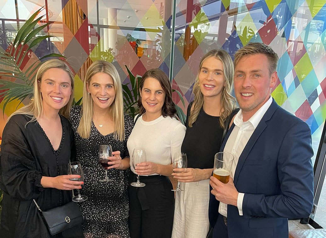 Industry gathers for screening of 2021 Media i Awards, hosted by Nine
