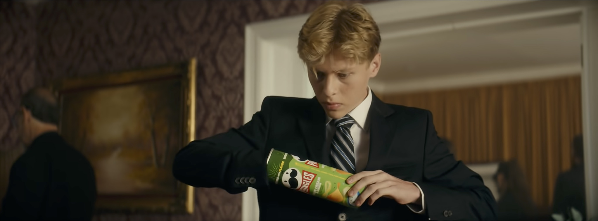 Super Bowl LVI: Pringles is stuck on you