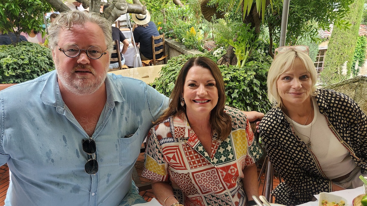 The Legendary Campaign Brief La Colombe d’Or Lunch – the heavy ad hitters hit the rosé in St Paul de Vence just outside of Cannes