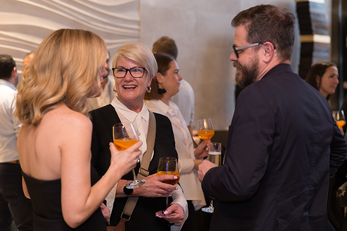 NOVA Entertainment unveils Smooth FM to the Perth market in the Mansions at Crown Perth
