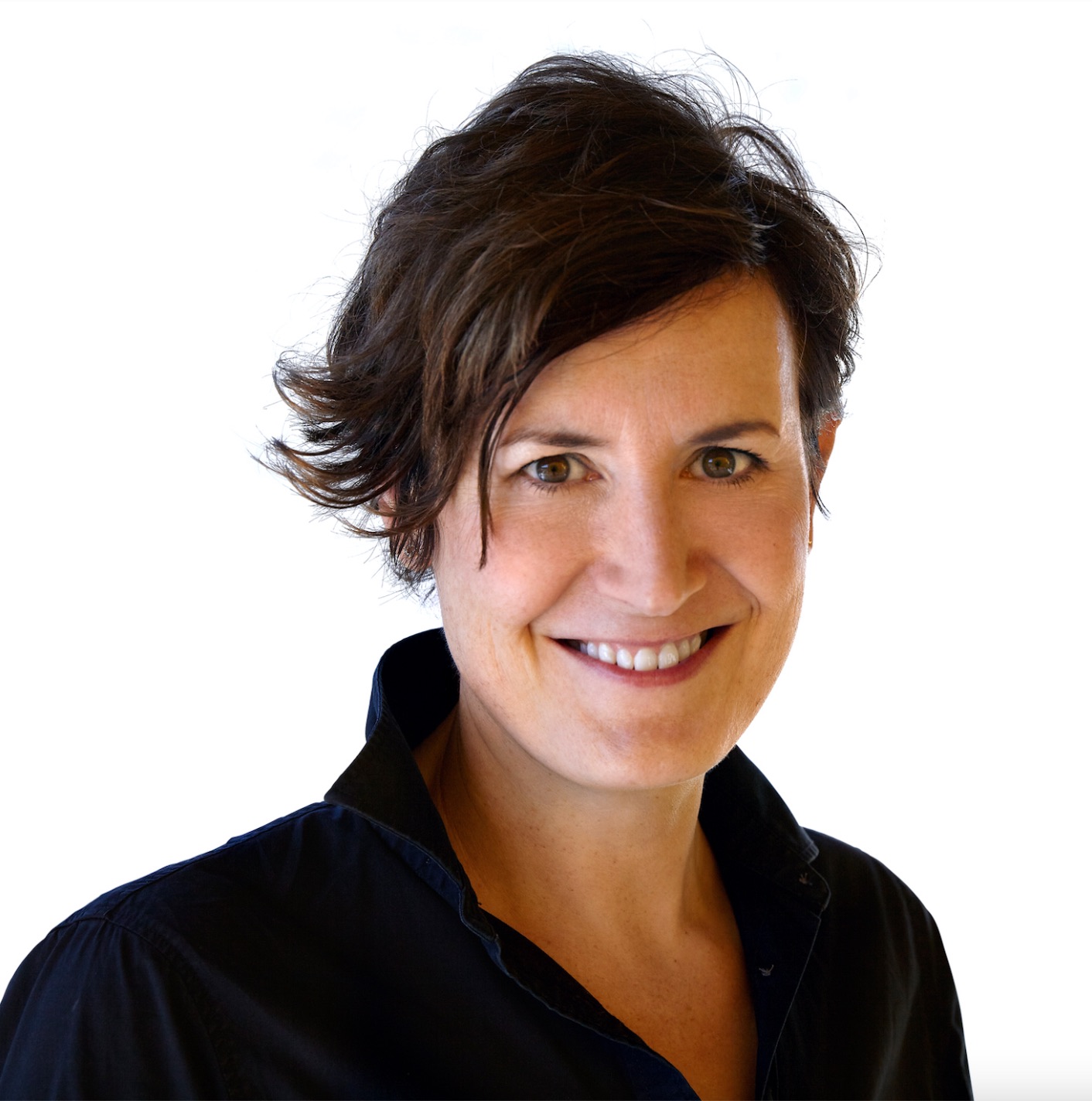 Bestads Six of the Best Reviewed by Linda Knight, Chief Creative Officer, Observatory, Los Angeles