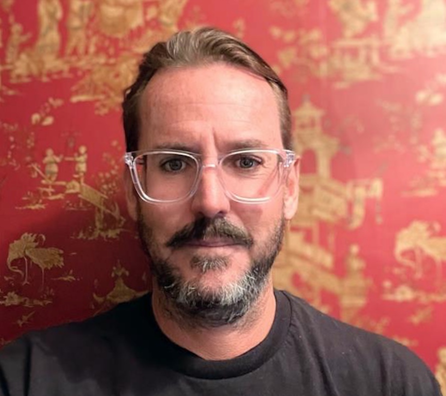 Bestads Six of the Best Reviewed by Neil Walker-Wells, ECD, Juniper Park\TBWA, Toronto