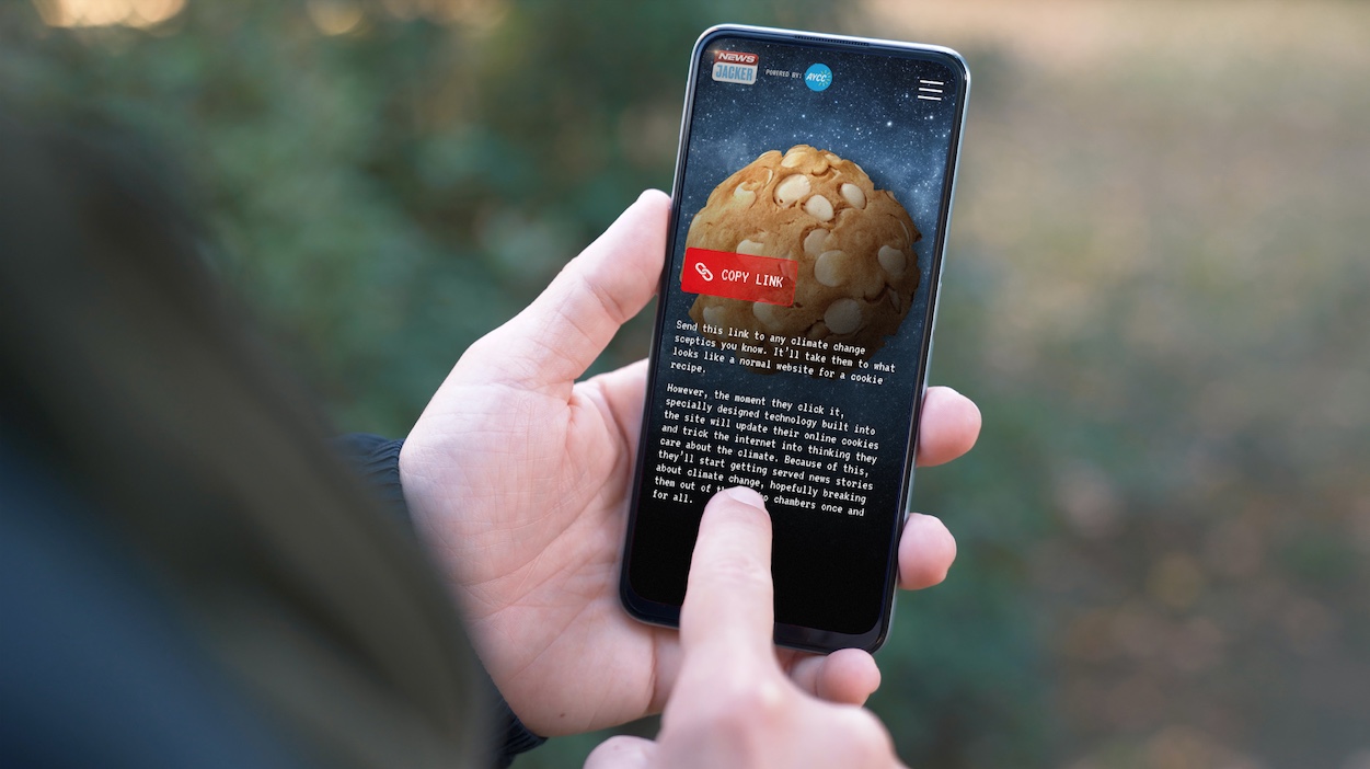 Australian Youth Climate Coalition hijacks news feeds of climate sceptics in ‘NewsJacker’ campaign via Clemenger BBDO