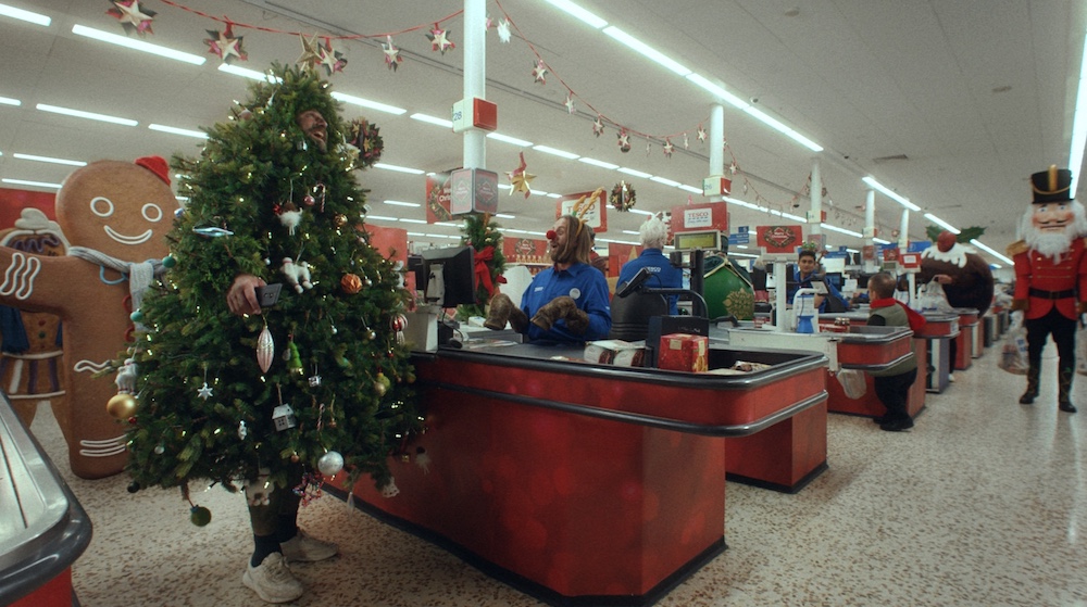 Seen+Noted: Tesco helps the U.K. ‘Become More Christmas’ in heart-warming TV spot via BBH