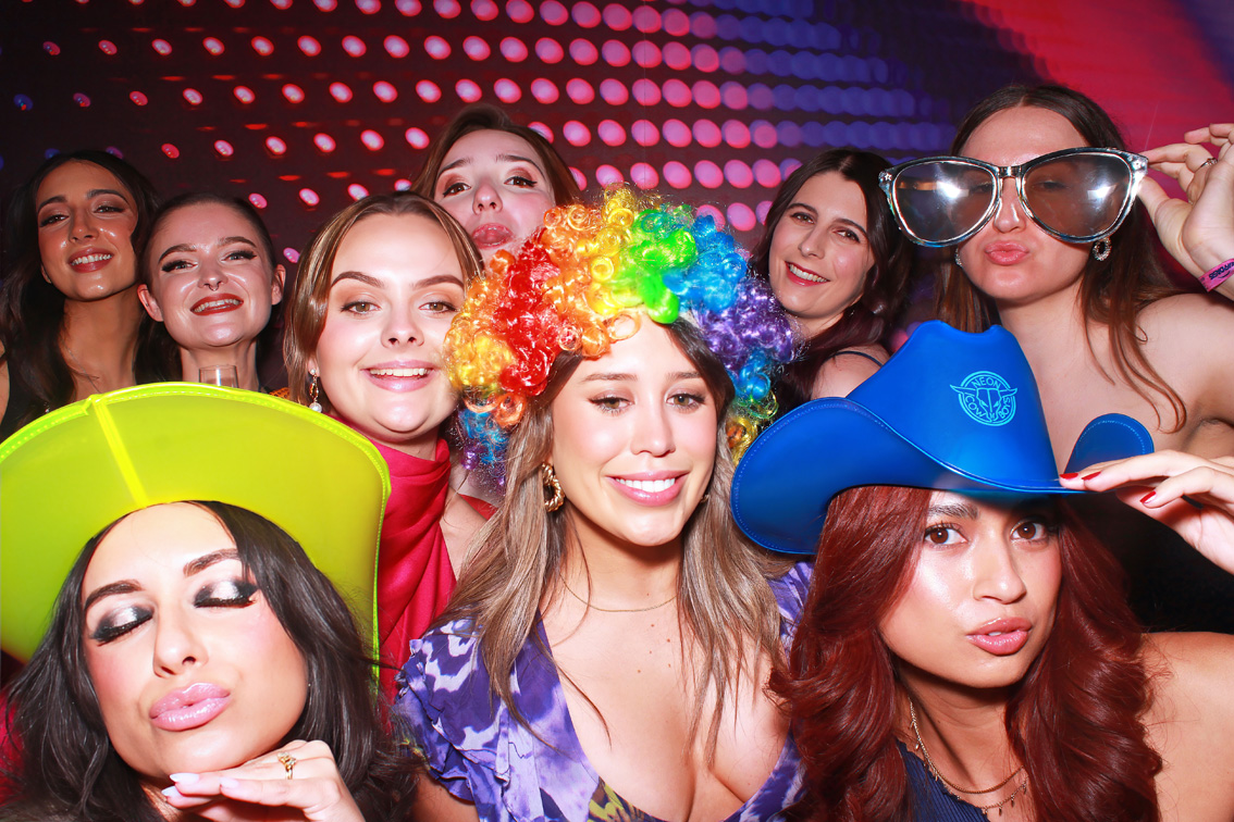 Check out the pics from Air Oasis