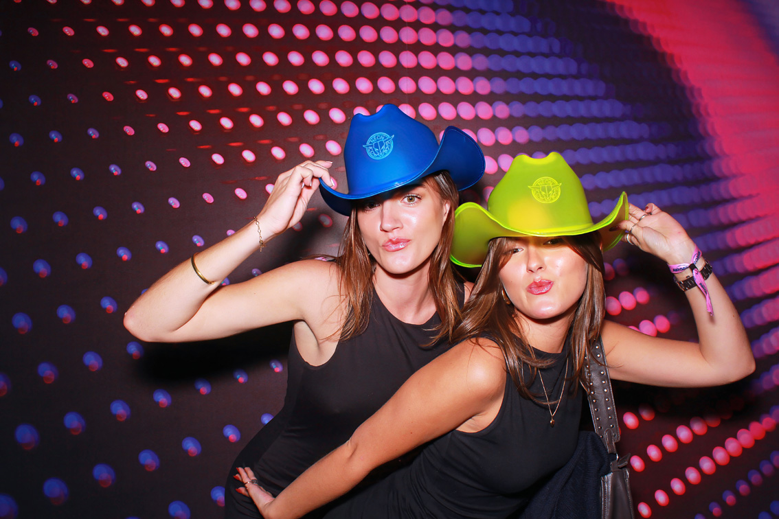 Check out the pics from Air Oasis