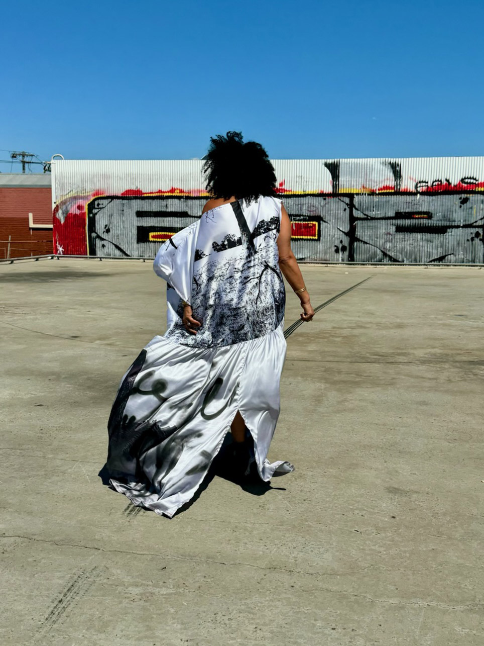 Campaign Brief WA’s Kaye Guthrie Adonis launches her new AKA.ARTWEAR Spring/Summer collection