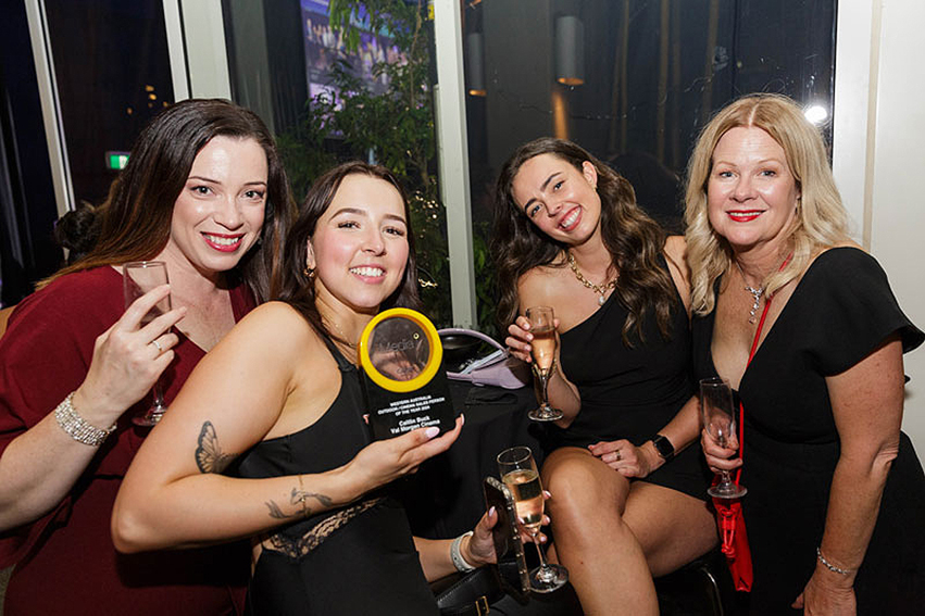 Yahoo goes back to back at the Media i Awards as WA Sales Team of the Year: Caitlin Buck, Isabella Maynard, Jess Cameron, Marie Thomas, Sebastian Tatur + Siahn Nardi the individual winners