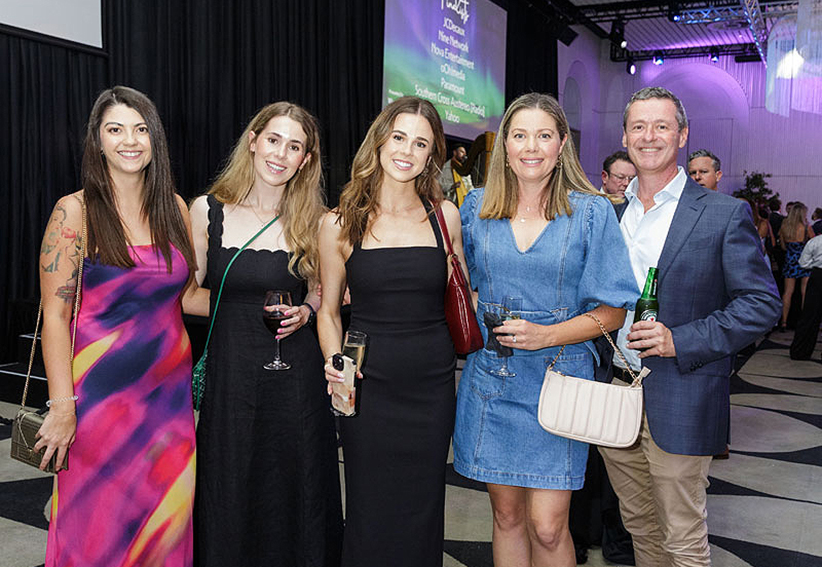 Yahoo goes back to back at the Media i Awards as WA Sales Team of the Year: Caitlin Buck, Isabella Maynard, Jess Cameron, Marie Thomas, Sebastian Tatur + Siahn Nardi the individual winners