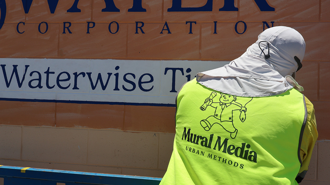 Mural Media unveils its first large-scale mural advertising site in Karratha