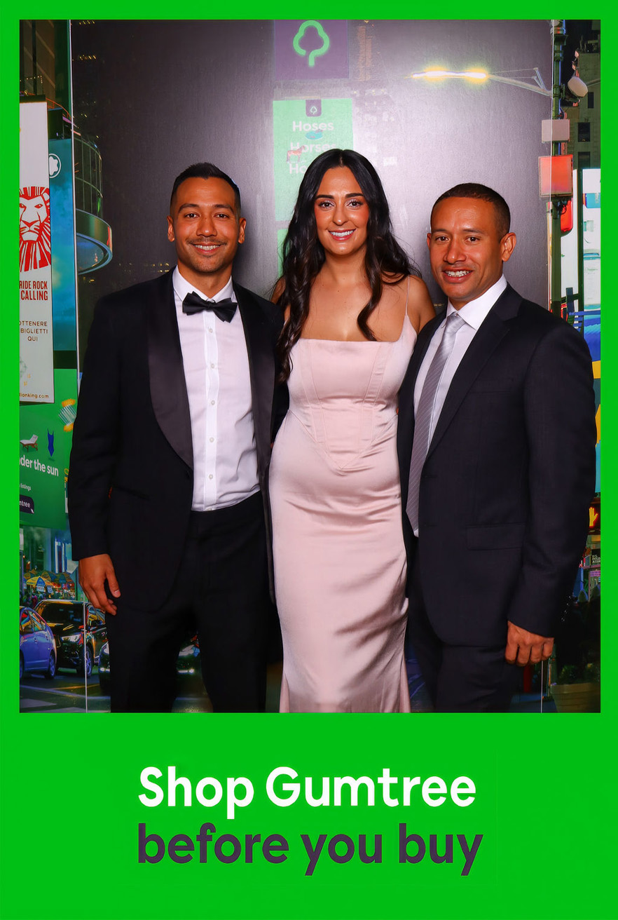 Good Times: Inside the Gumtree Photo Booth at the Oasis Ball On Broadway