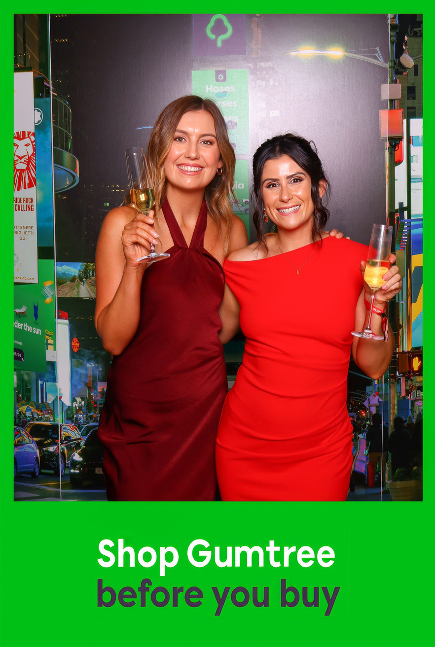 Good Times: Inside the Gumtree Photo Booth at the Oasis Ball On Broadway