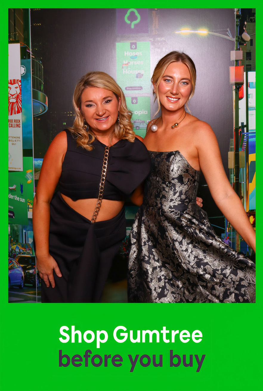 Good Times: Inside the Gumtree Photo Booth at the Oasis Ball On Broadway