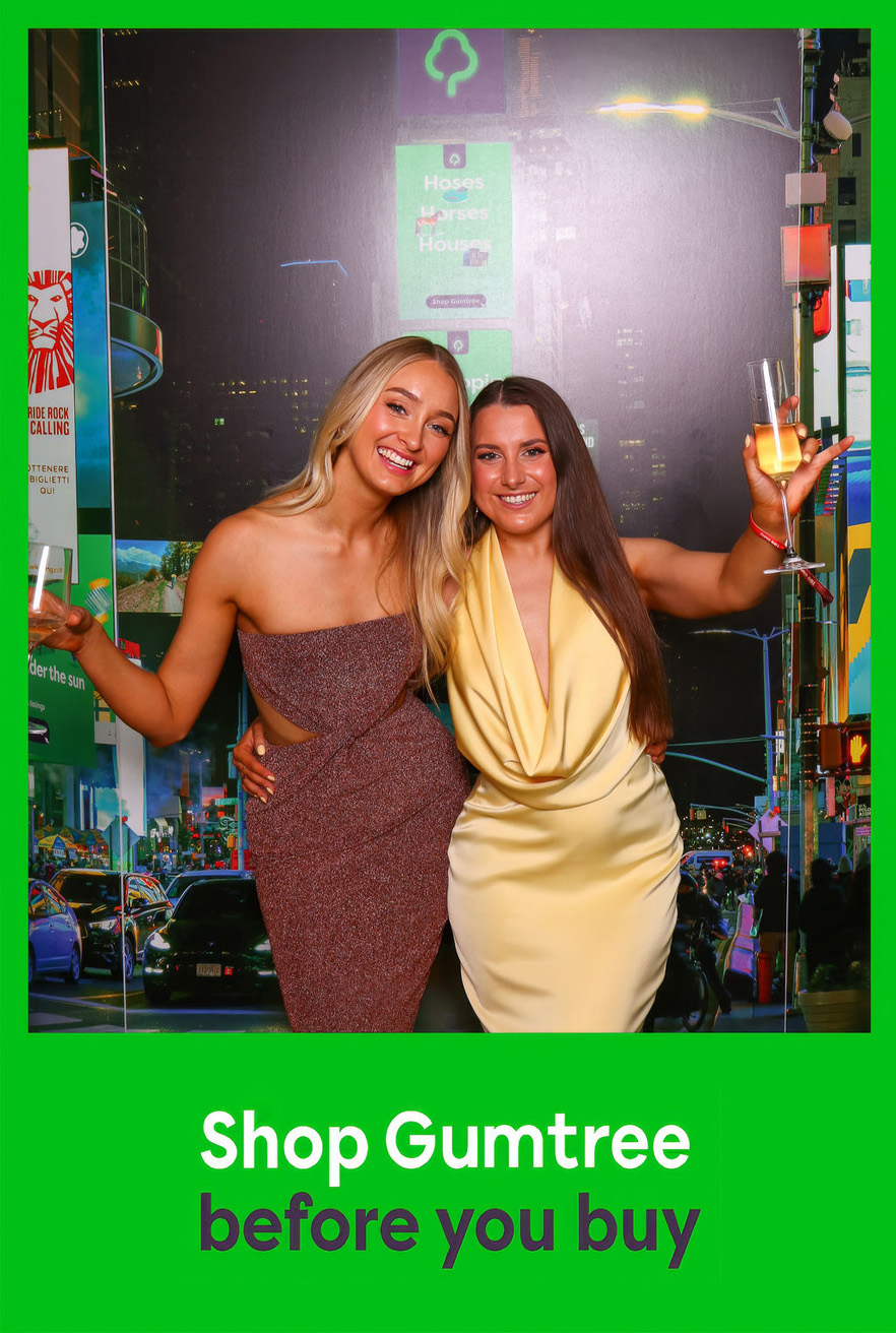 Good Times: Inside the Gumtree Photo Booth at the Oasis Ball On Broadway