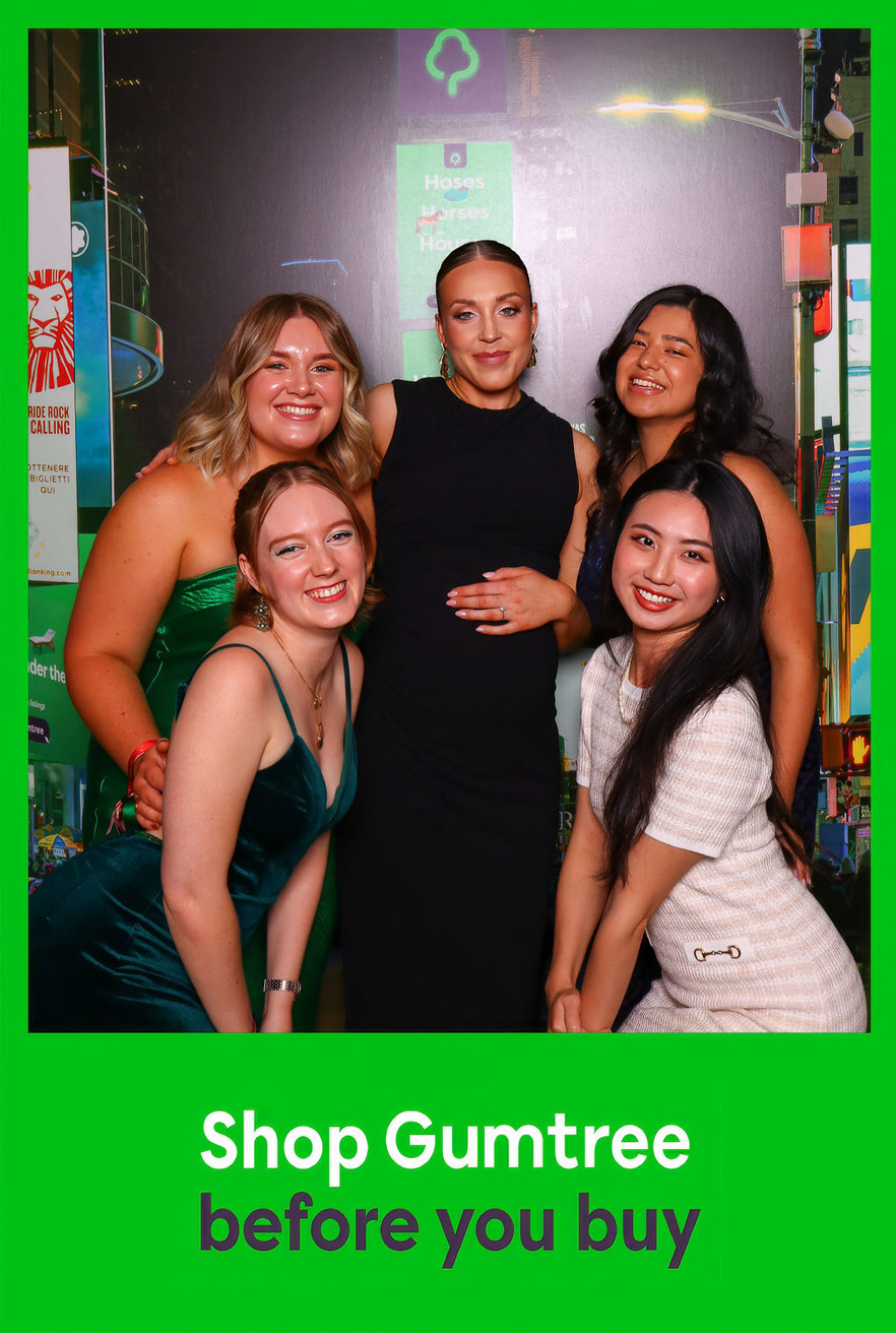 Good Times: Inside the Gumtree Photo Booth at the Oasis Ball On Broadway