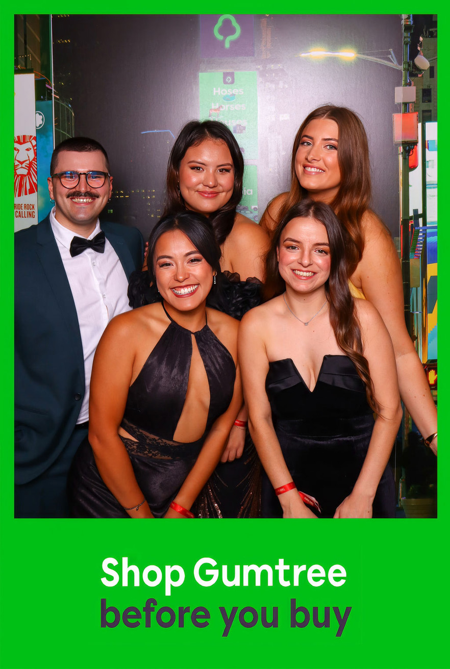 Good Times: Inside the Gumtree Photo Booth at the Oasis Ball On Broadway