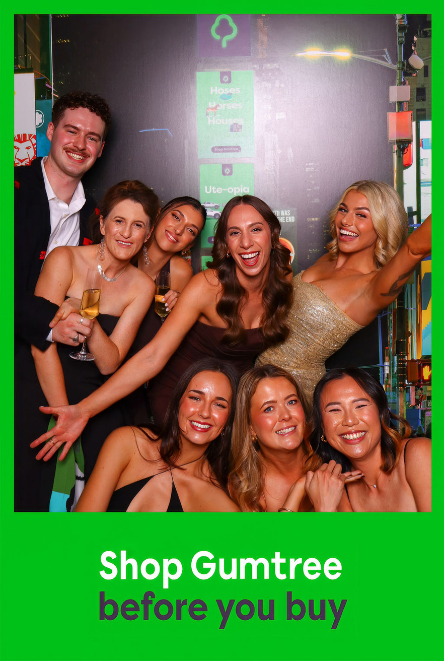 Good Times: Inside the Gumtree Photo Booth at the Oasis Ball On Broadway