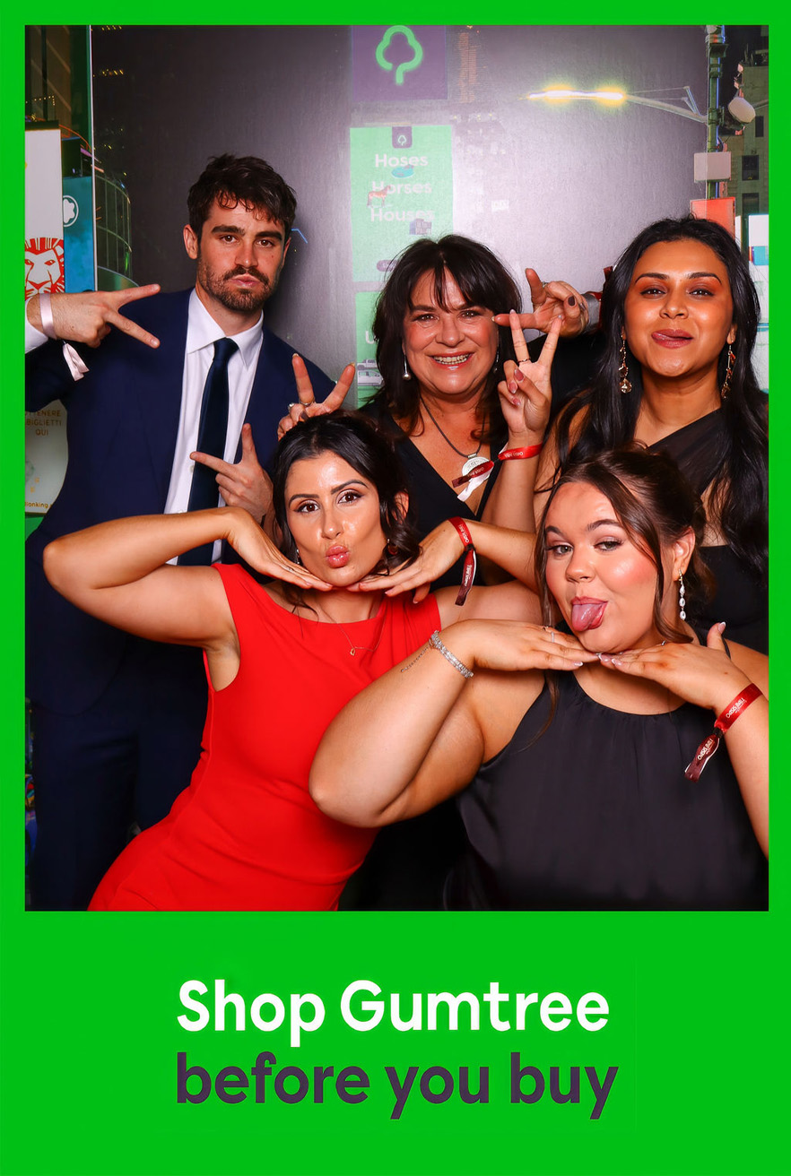 Good Times: Inside the Gumtree Photo Booth at the Oasis Ball On Broadway