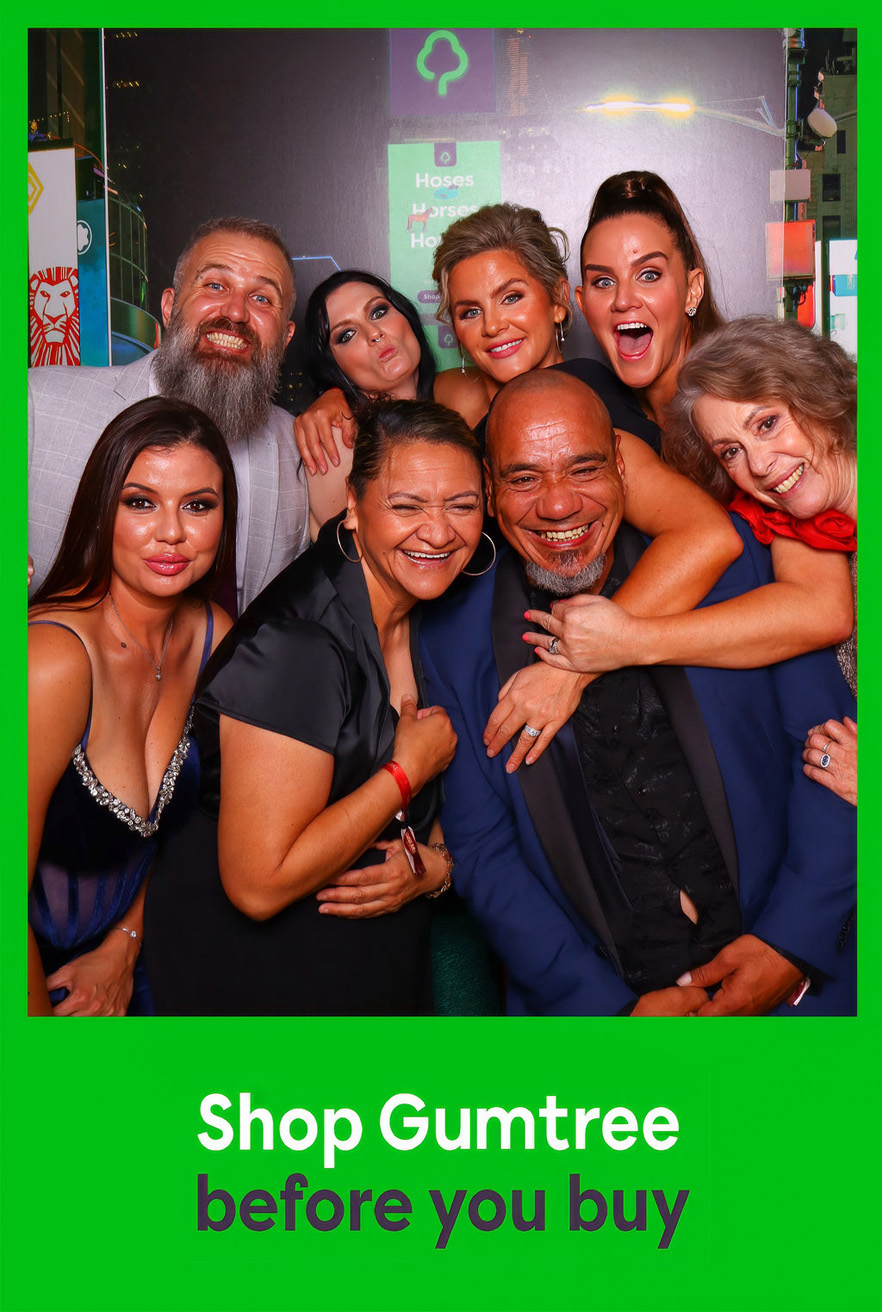 Good Times: Inside the Gumtree Photo Booth at the Oasis Ball On Broadway