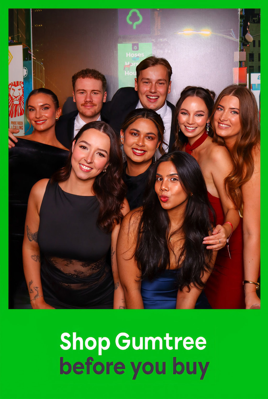 Good Times: Inside the Gumtree Photo Booth at the Oasis Ball On Broadway