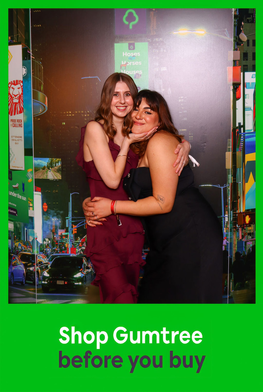 Good Times: Inside the Gumtree Photo Booth at the Oasis Ball On Broadway