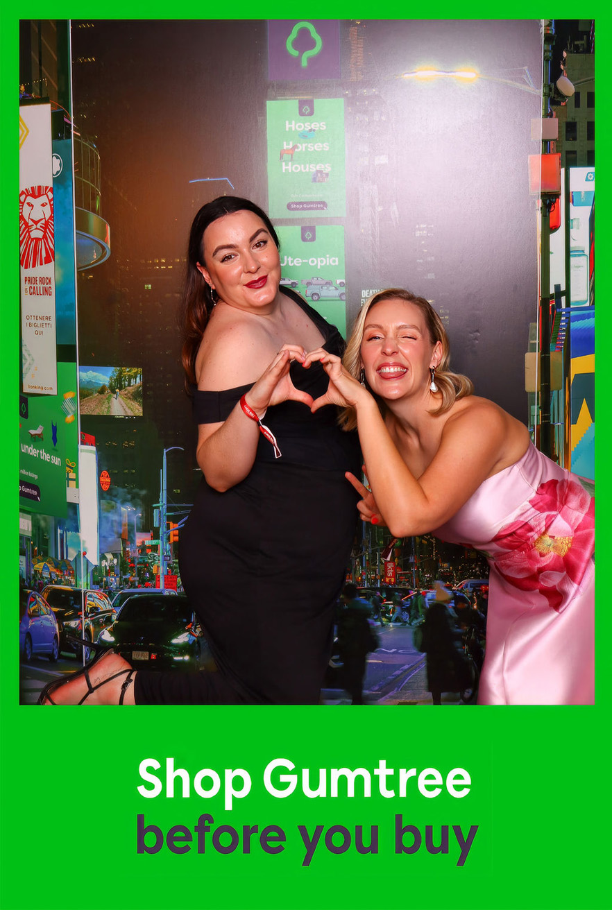 Good Times: Inside the Gumtree Photo Booth at the Oasis Ball On Broadway