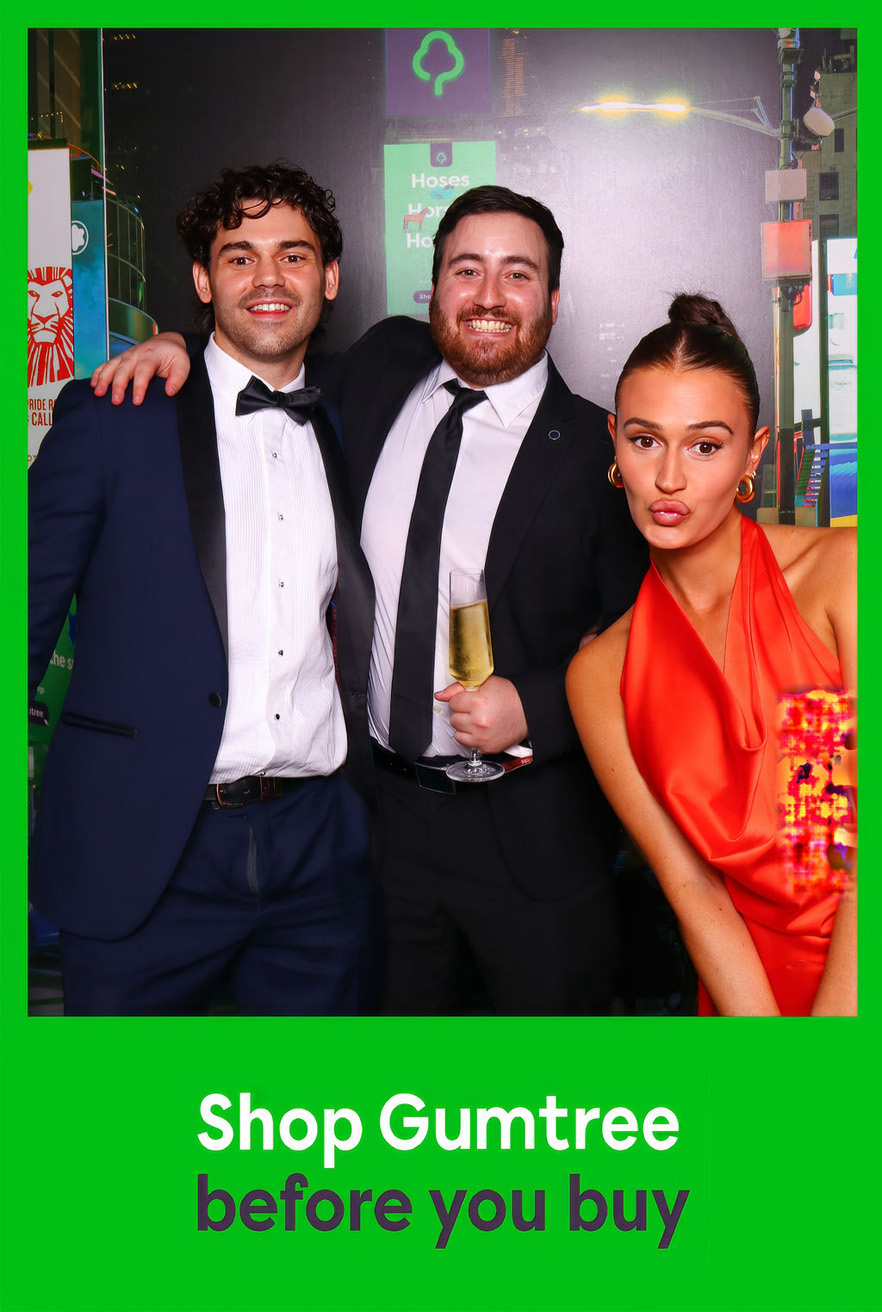 Good Times: Inside the Gumtree Photo Booth at the Oasis Ball On Broadway