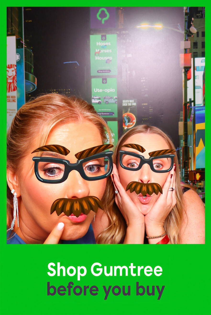 Good Times: Inside the Gumtree Photo Booth at the Oasis Ball On Broadway