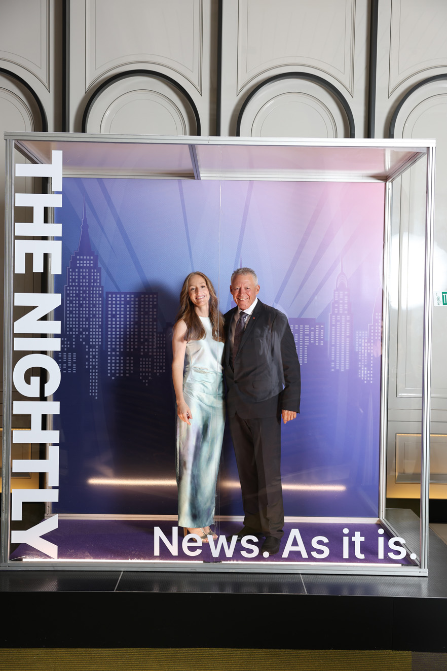 Good Times at the Oasis Ball: On Broadway – Step into The Nightly Photobox