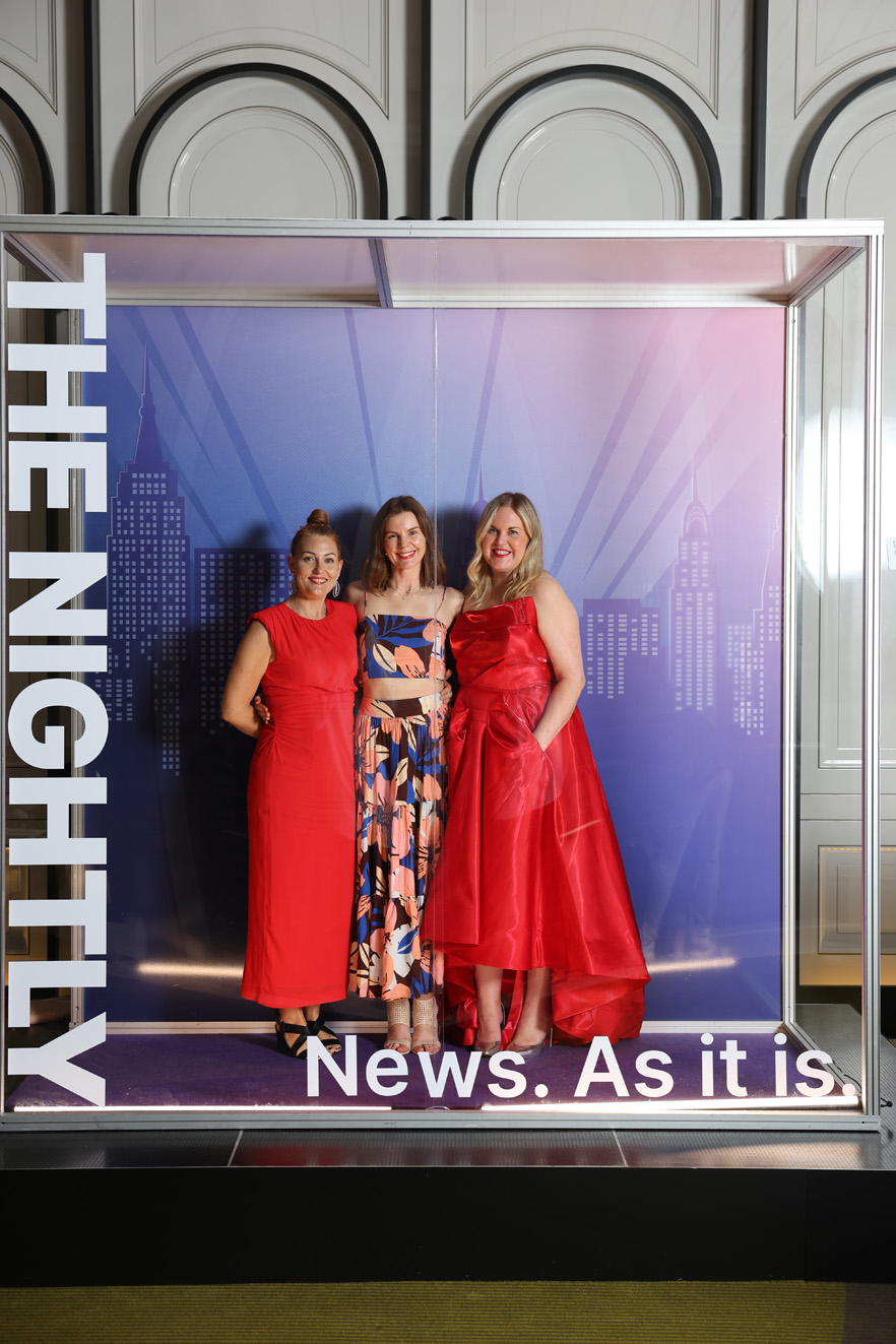 Good Times at the Oasis Ball: On Broadway – Step into The Nightly Photobox