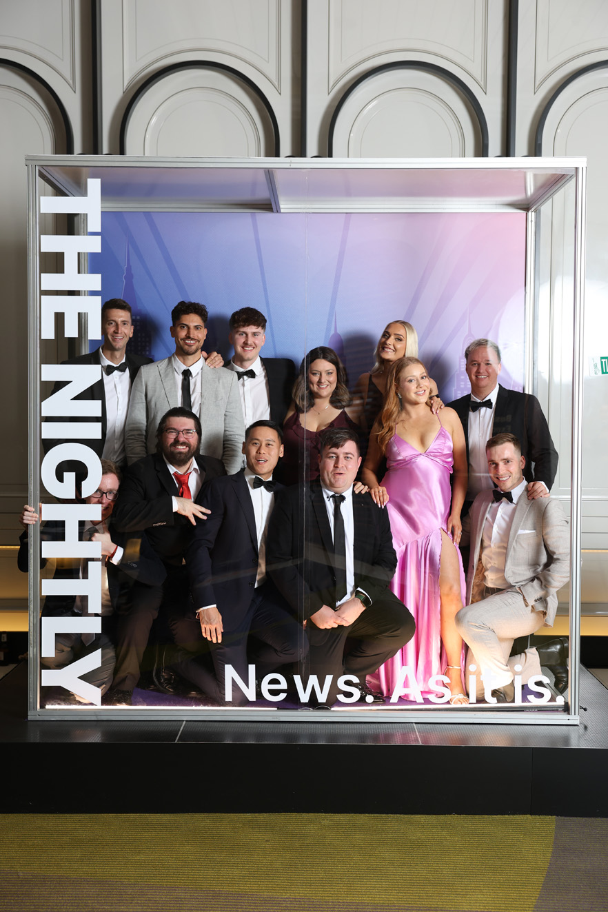 Good Times at the Oasis Ball: On Broadway – Step into The Nightly Photobox