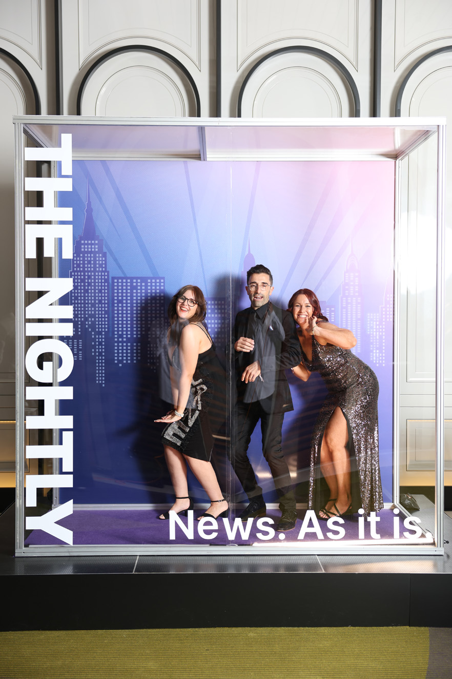 Good Times at the Oasis Ball: On Broadway – Step into The Nightly Photobox