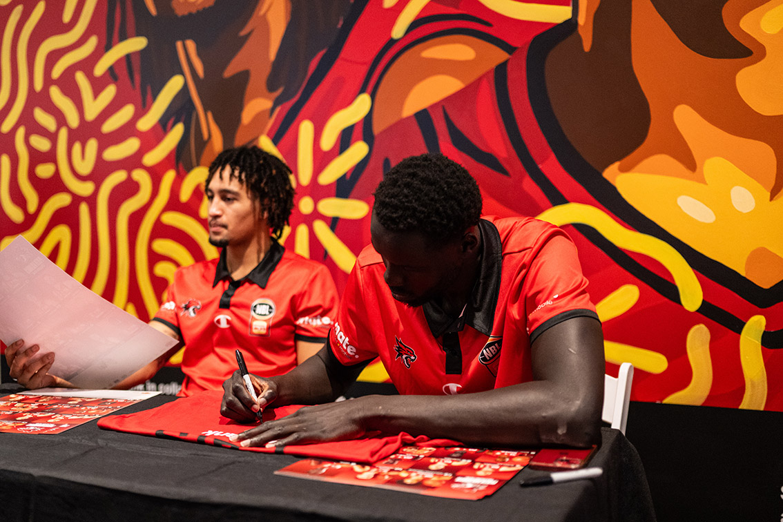 Made You Look unveils new mural for P&N Bank and Wildcats’ NBL26 Indigenous Round