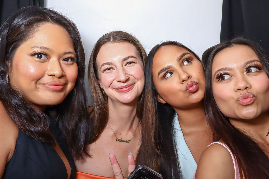 Oasis Ball serving 80s glam: see all the photos from photo activations